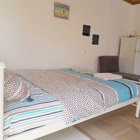 Safe And Cozy Studio In Xanthi! Экстерьер фото
