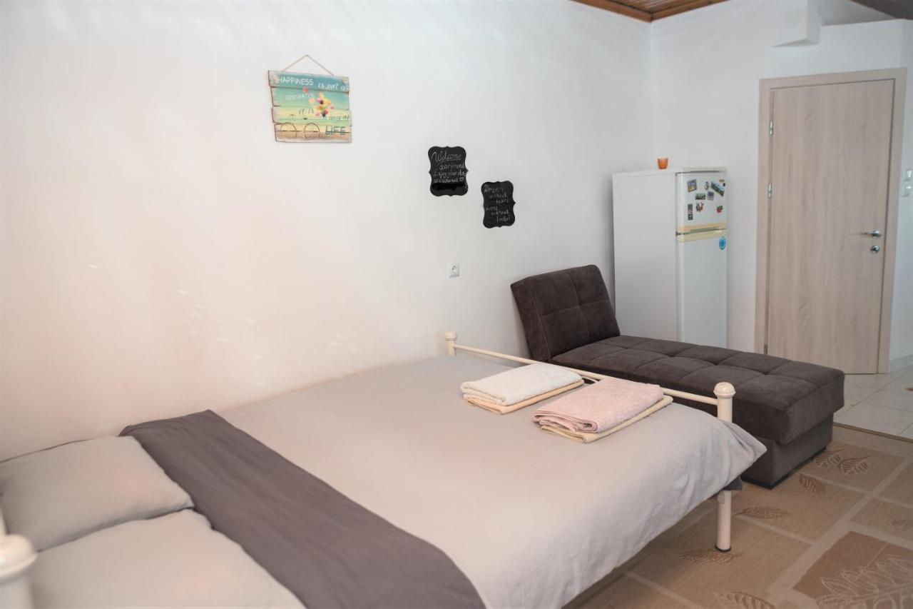 Safe And Cozy Studio In Xanthi! Экстерьер фото