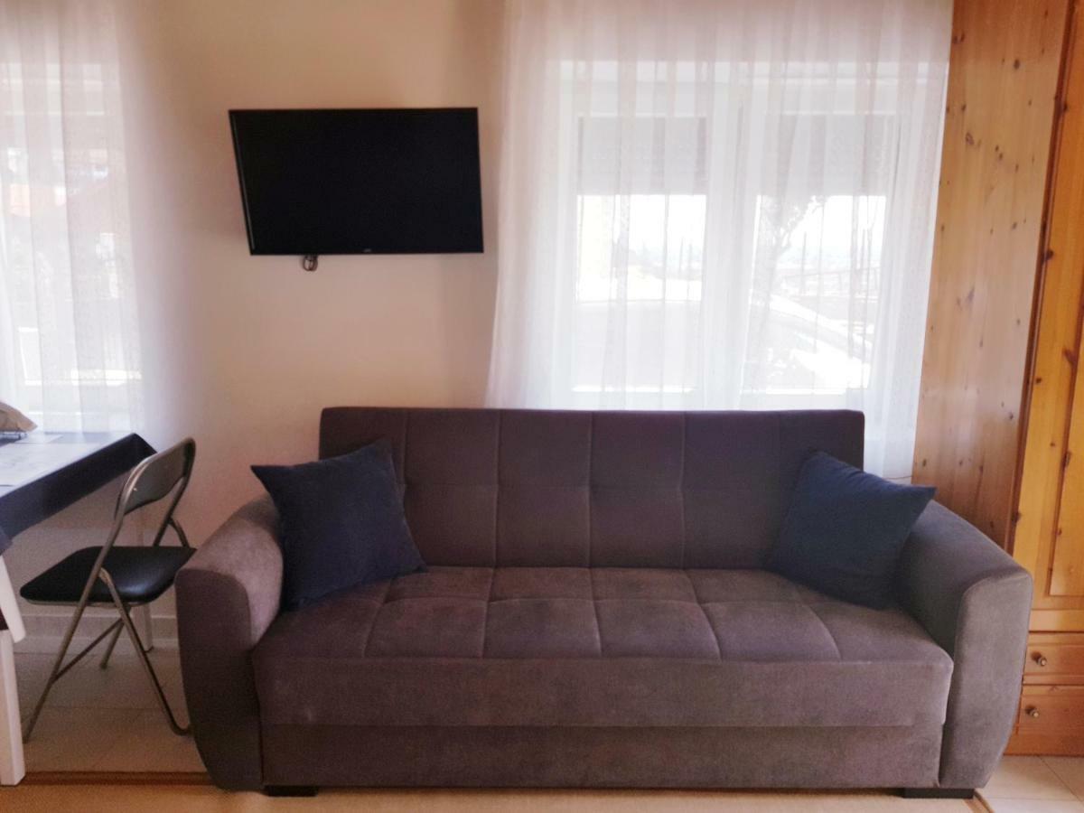 Safe And Cozy Studio In Xanthi! Экстерьер фото