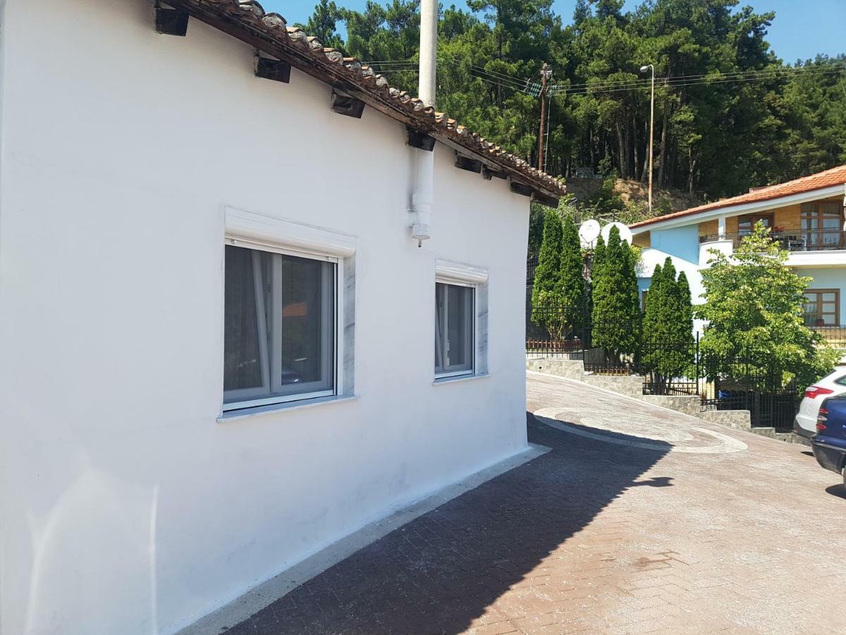 Safe And Cozy Studio In Xanthi! Экстерьер фото